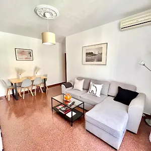 new-pasaje-carrera-apartment.es-andalucia.com/